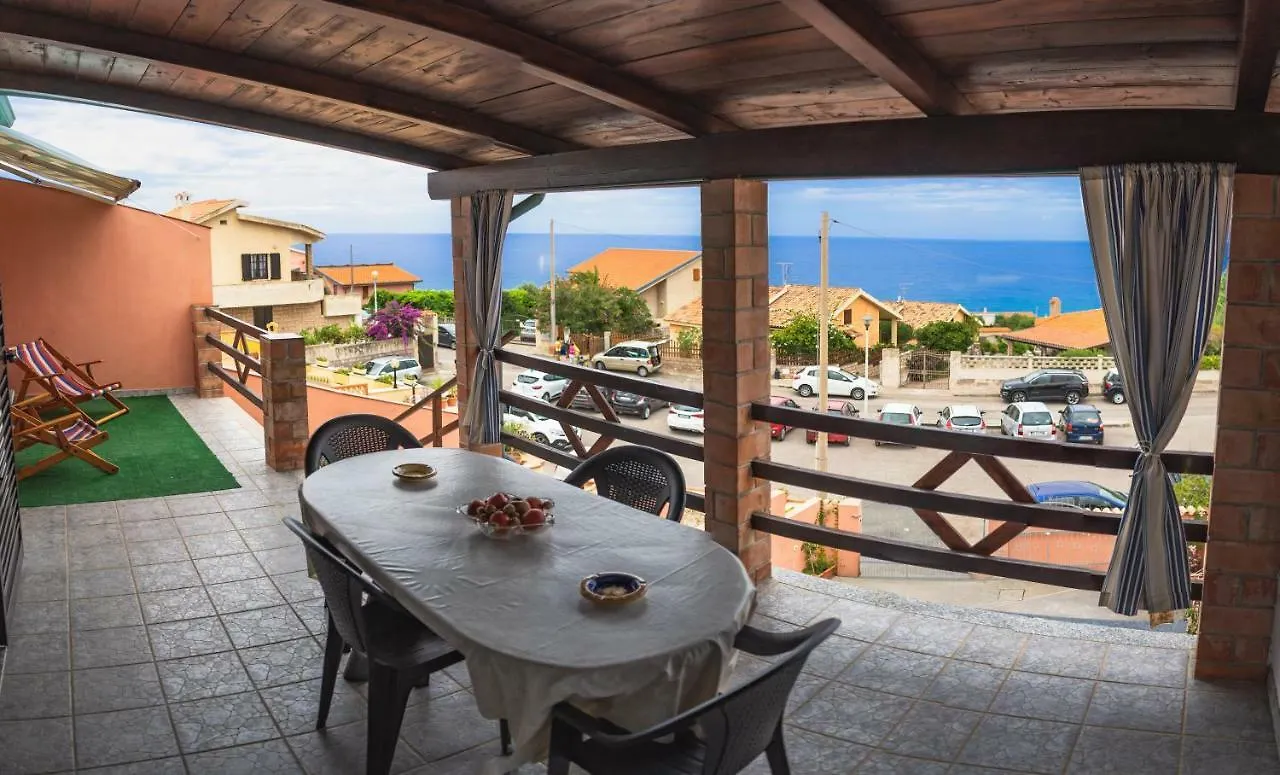 Blue View Alabe Villa Magomadas Vakantiehuis